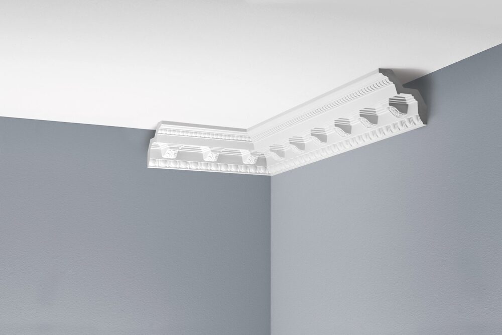 Deckenleiste verziert 100 × 92 mm