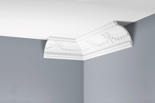 Deckenleiste verziert 148 × 122 mm